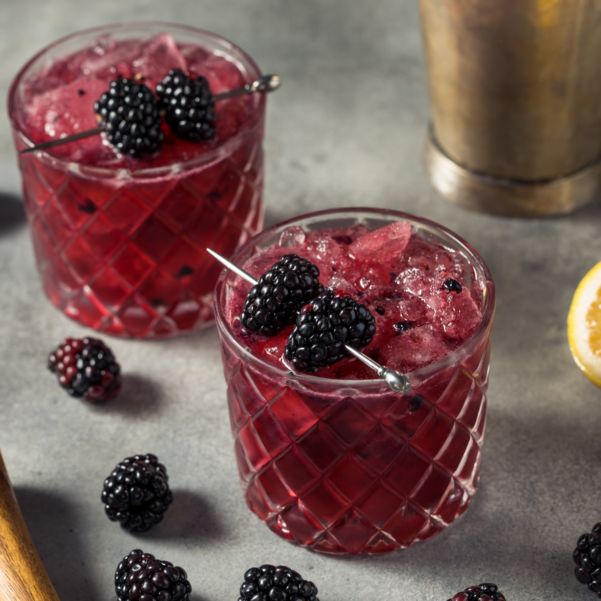 Kupina Brambl (Blackberry Bramble)