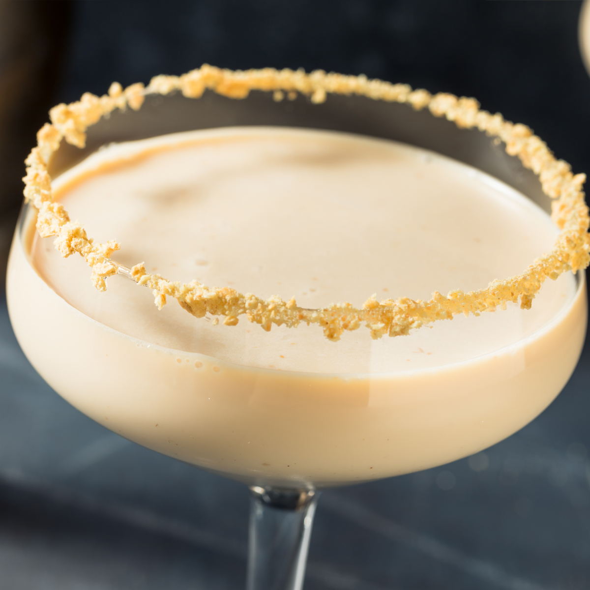 Martini od Medenjaka (Gingerbread Martini)